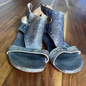 Bed Stu Distressed Brown Leather Open-Side Sandals